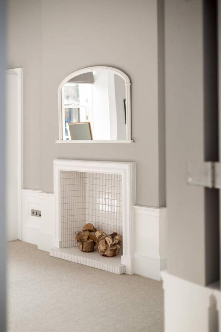 Joivy Spacious And Bright 1Bed Apt, Short Walk From Princes Street เอดินบะระ ภายนอก รูปภาพ